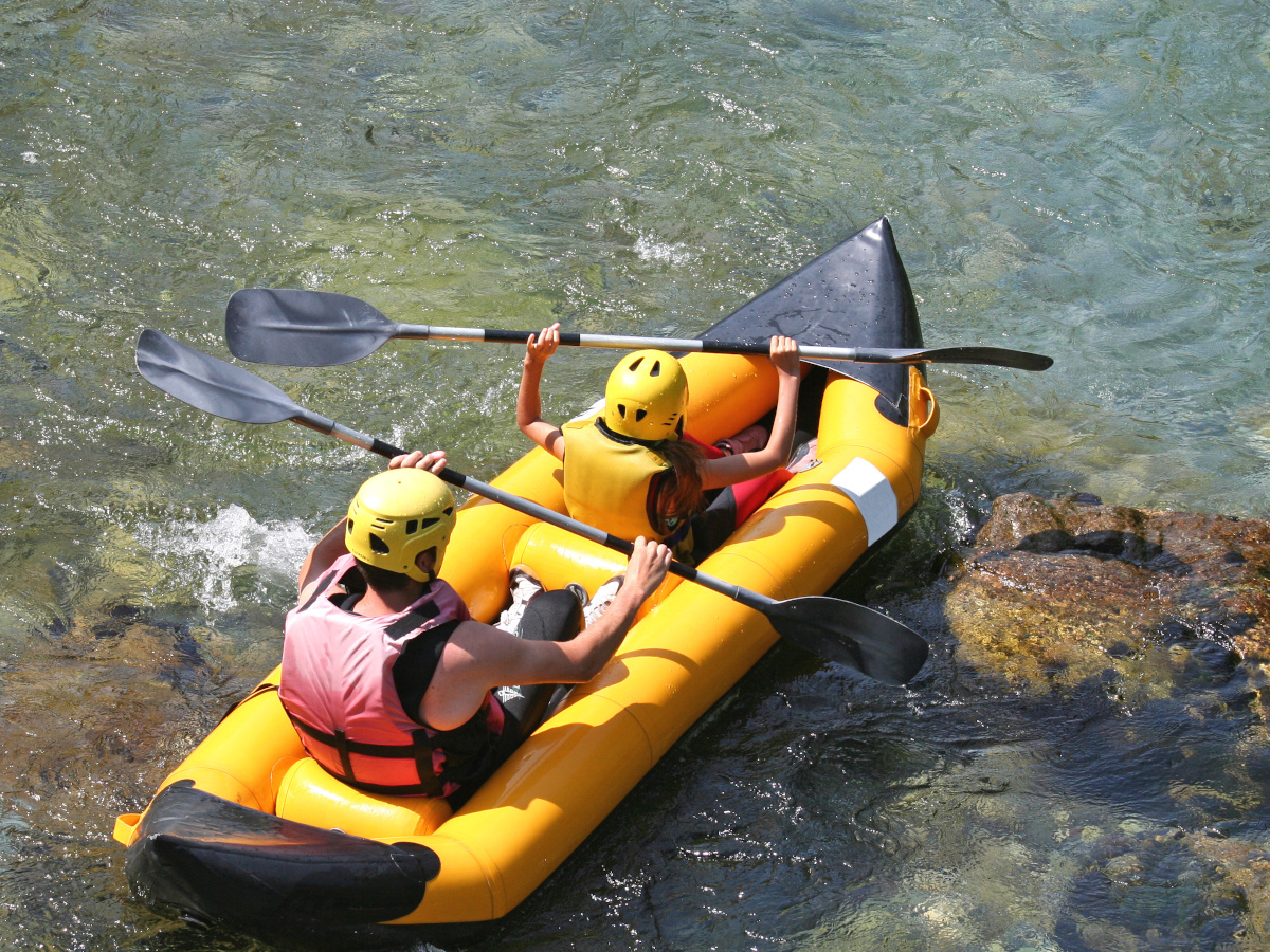 Pneumatic kayak